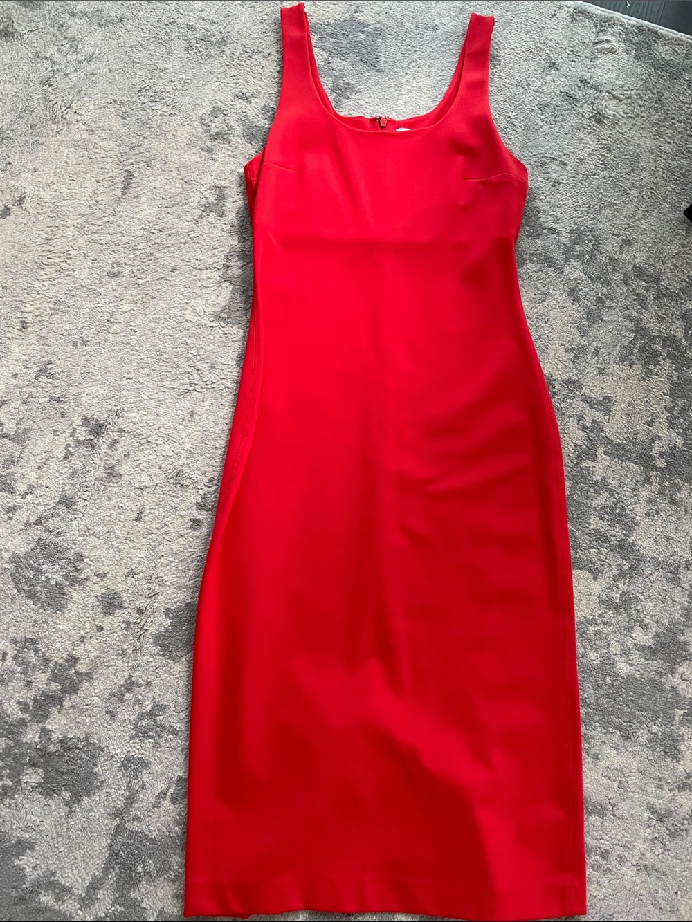 Babaton Vibrant Red Scoop-Neck Midi Dress